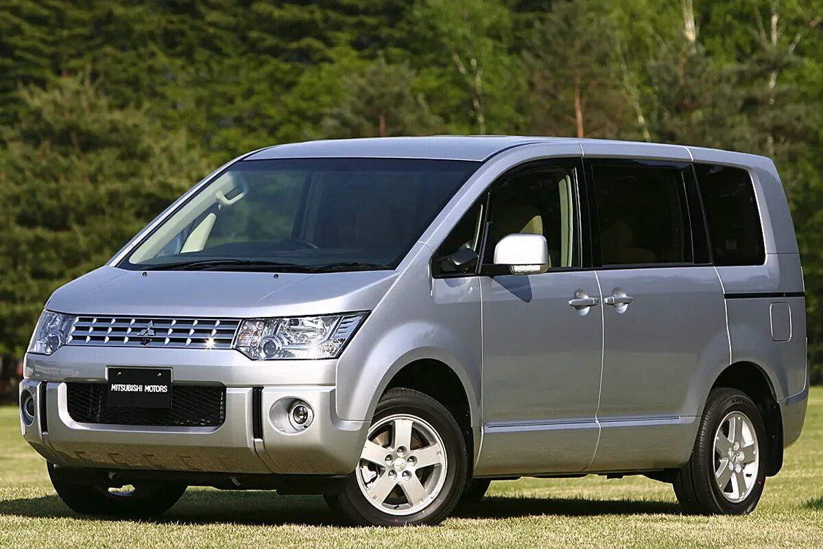 Мицубиси делика д5. Делика новый кузов. Мицубиси делика д5. Mitsubishi delica 2007. Митсубиси делика д5 2019.