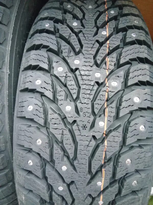 Nokian tyres hakkapeliitta 9 102t suv. Nokian Tyres Hakkapeliitta 9 SUV. Nokian Hakkapeliitta 9 SUV 215/65 r16. Шина Nokian Tyres Hakkapeliitta 9 SUV 215/65 r16 102t. Nokian Tyres Hakkapeliitta 9 SUV 215/65 r16.