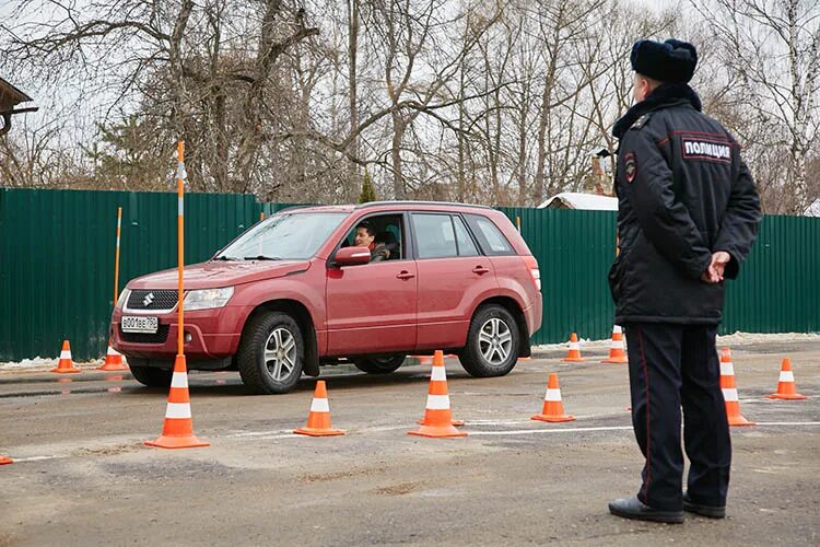 Автошкола автомобилист долгопрудный. Автошкола автомобилист сергиев. Матросова 2/1 сергиев. Автомобилист хотьково автошкола. Автошкола воа.