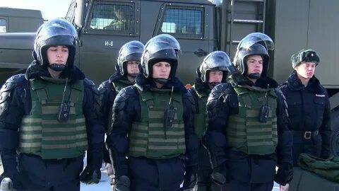 Росгвардию показывай