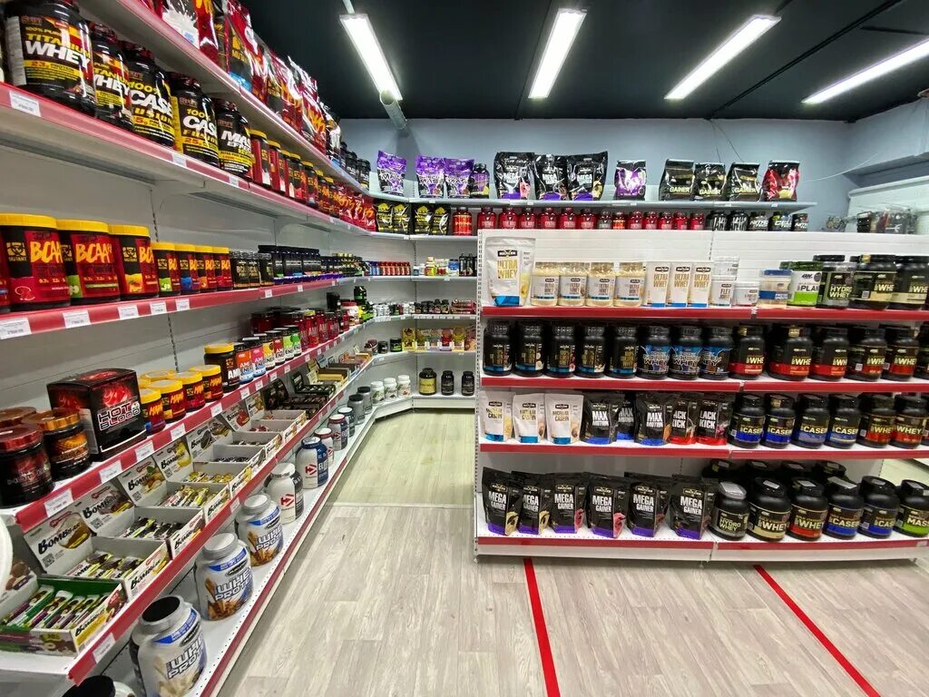 Проспект новый уренгой магазины. Ближайший магазин спортивного питания. Спортивное питание новый уренгой солнечный. Магазин спортивного питания. Спортивный магазин атлант.