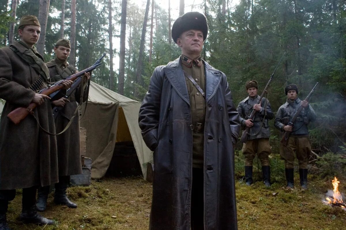 Вызов когда был снят. Вызов фильм 2008. Юлия пересильд вызов. Defiance 2008 film. Вызов 911 фильм.