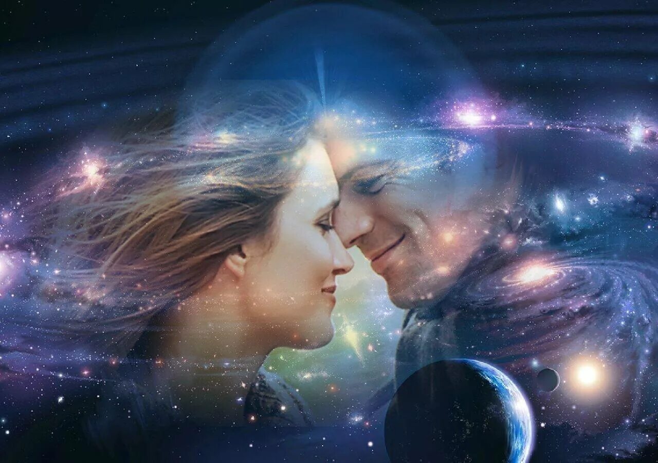 Космос любовь. Влюбленные души. Космическая женщина. Космические мужчина и женщина.