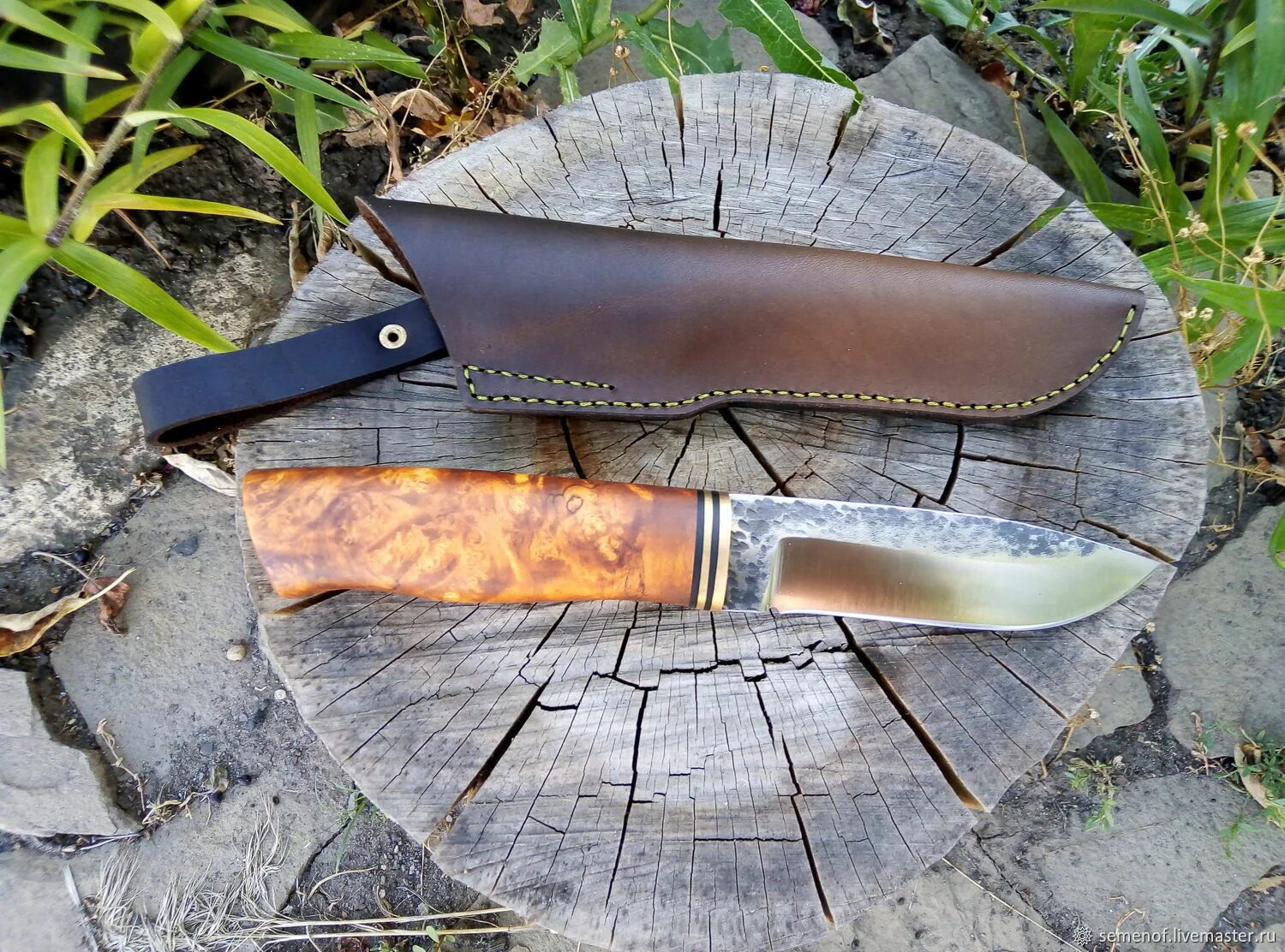 Ножи кованые ручной купить. Якутский шкуродер. Охотничий нож. Кованые охотничьи ножи. Нож для охоты и рыбалки.