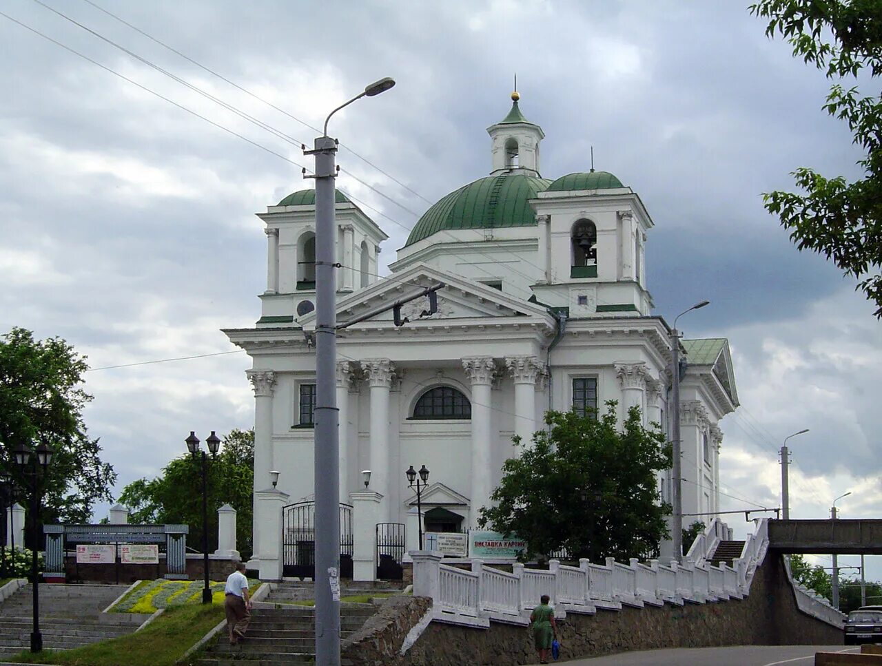 Біла церква церкви