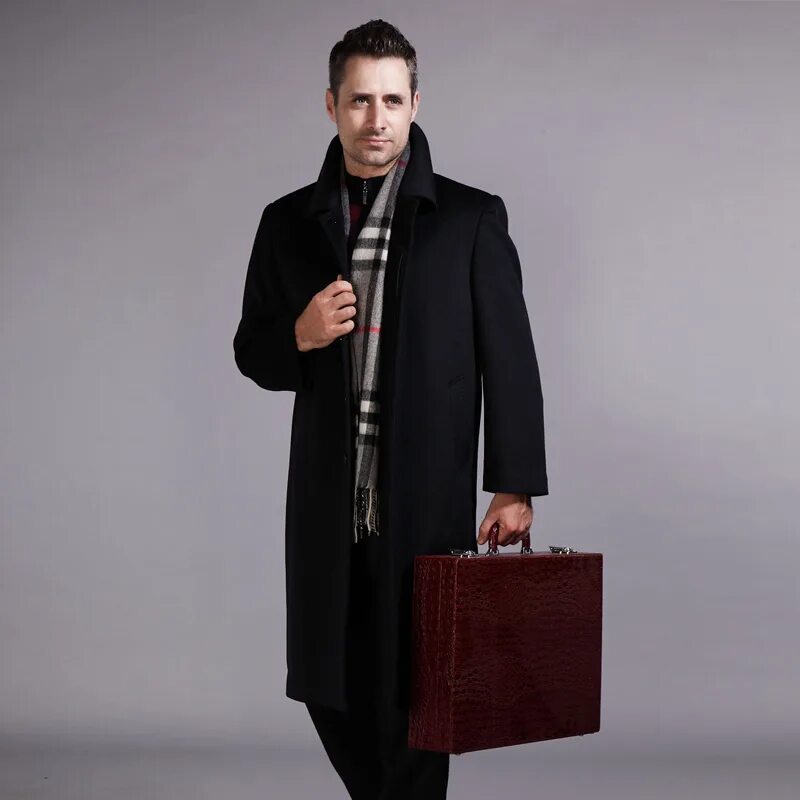 Мужское пальто ниже колена. Пальто мужское зимнее длинное. Пальто мужское удлиненное. Пальто мужское черное длинное. Пальто мужское длинное классическое.