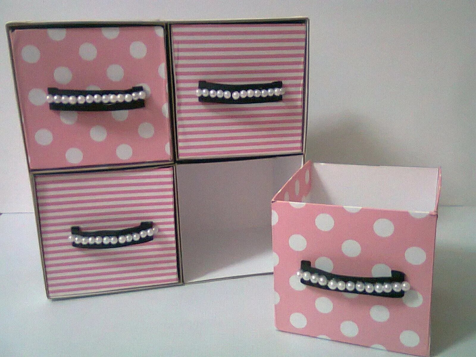 косметичка из коробки своими. илки дря бумажной косметики. бумажная косметика для распечатки. базовая косметика схема. распечатки коробочек.