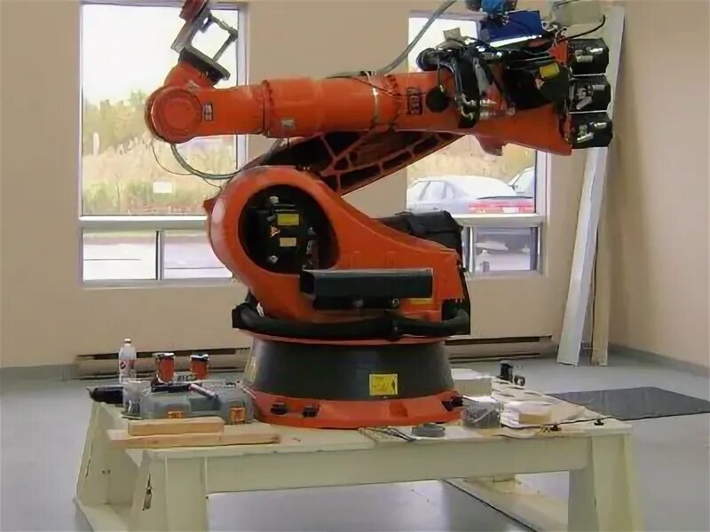 Kr 210. Kuka kr210. промышленный робот kuka kr 125/1. робот kuka kr 6. kr 210 kuka габариты.