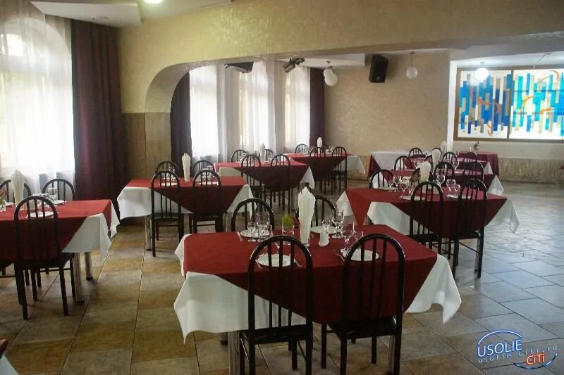 Версаль усолье. Версаль усолье-сибирское кафе. Кафе блюз усолье сибирское. Ресторан версаль усолье. Версаль усолье.