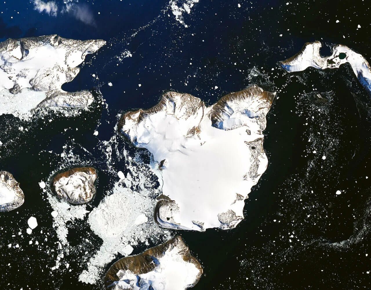Ozone Hole Over South Pole This Year Is Larger Than Antarctica