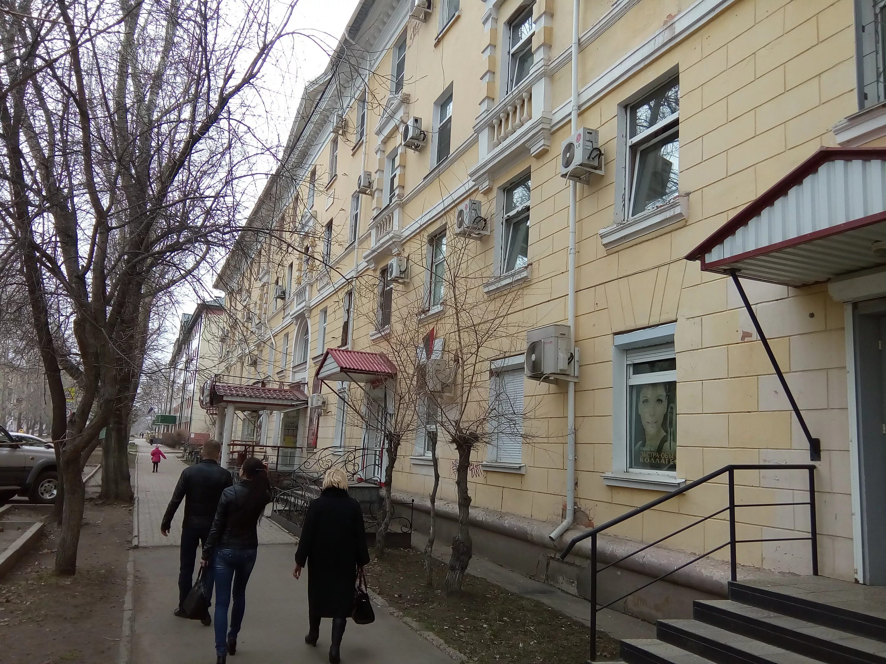 коммуны 28к1 санкт-петербург. парижская коммуна 38/2 комсомольск-на-амуре. косыгина 31 к 2. косыгина 30 корпус 3. улица коммуны 28.