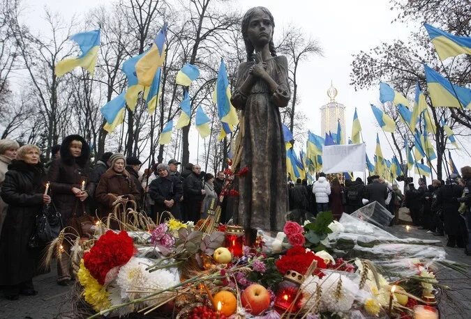 Голод на украине. Ющенко памятник Голодомору.