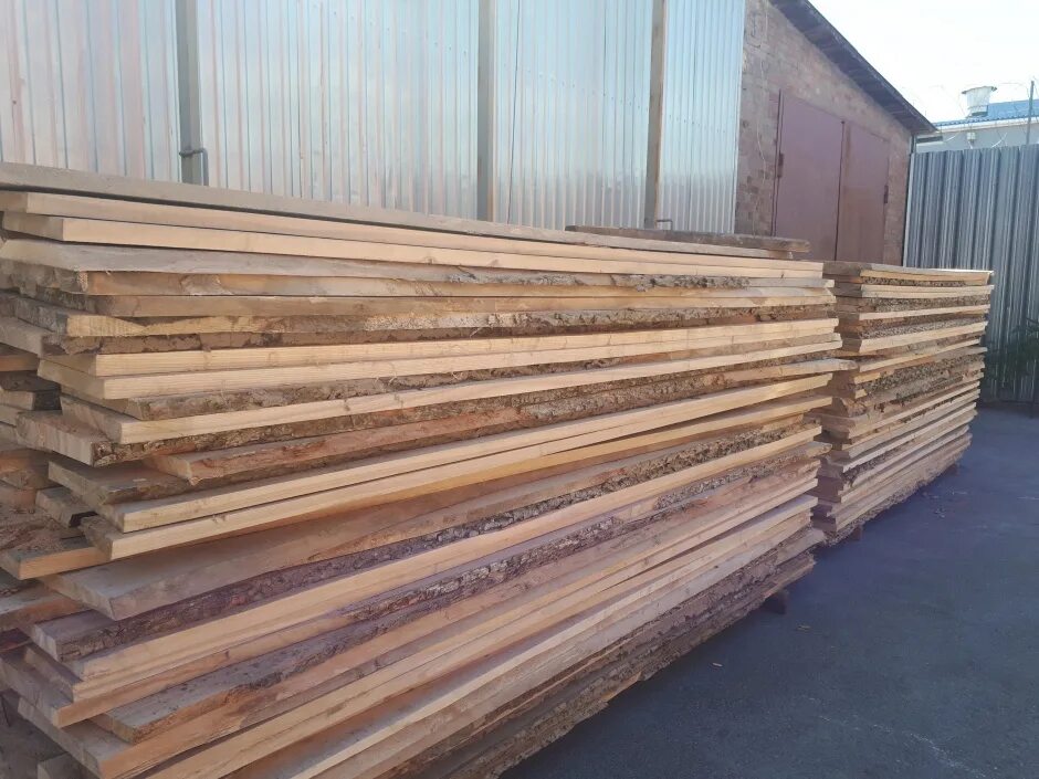 пиломатериал ясень сердцевина. доска обрезная 30 мм. доска дубовая строганная 30мм. ясень доска 50 мм сухая. пиломатериал ясень.