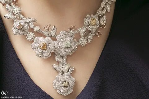 Jeweluxe: 10 лучших украшений на выставке в Сингапуре