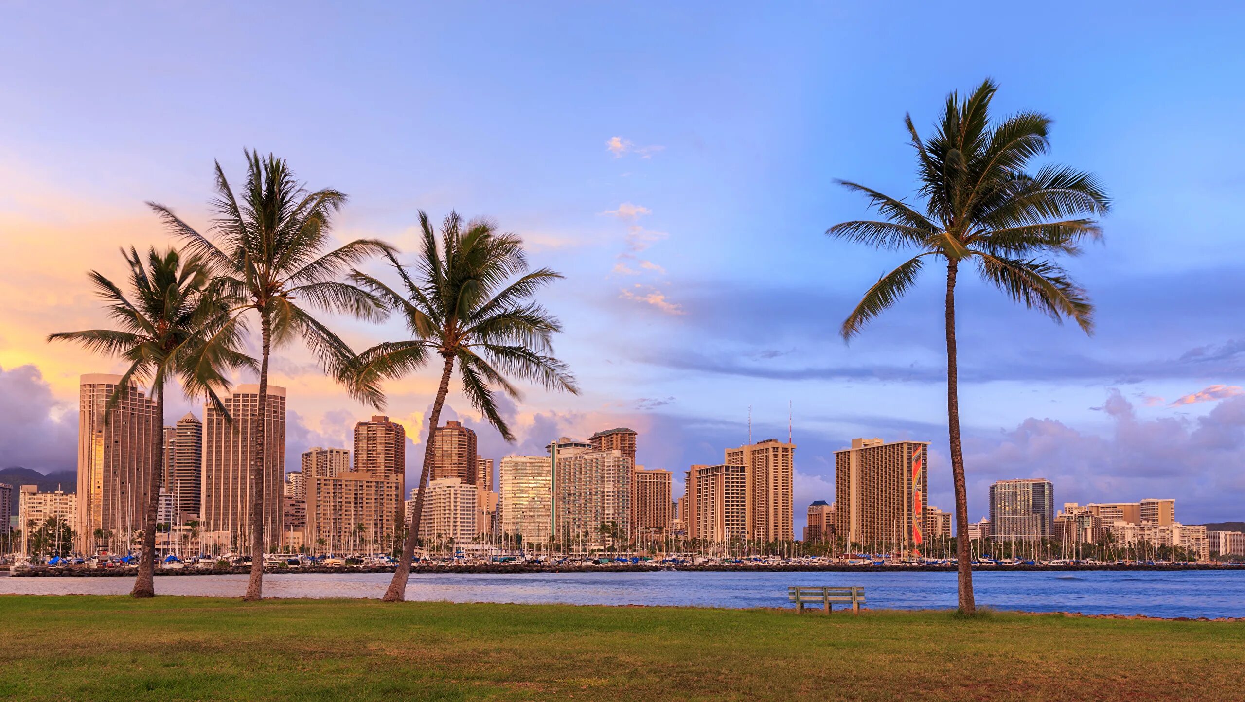 Hawaii miami. Вайкики бич гавайи. Гонолулу. Гавайи майами аквапарк. Hawaii miami.