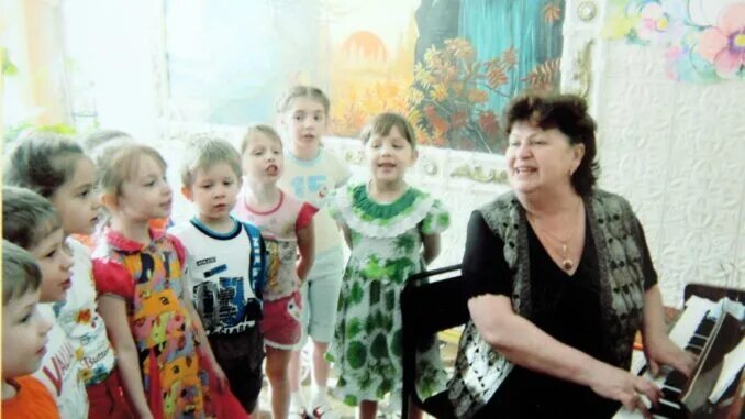 Детский дом нязепетровск. Детский сад касли. 11 детский сад город касли. Детский сад колобок котлас. Детский сад 11 касли.