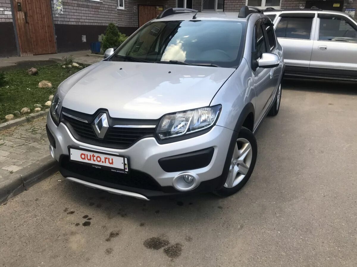 Рено сандеро хэтчбек. Renault logan stepway 2022. Рено сандеро степвей 2017. Renault sandero 2 рестайлинг. 6.