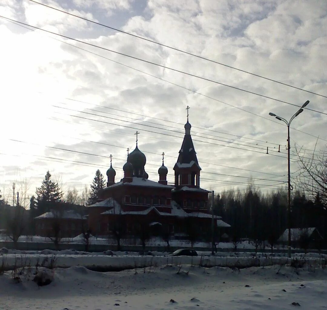 Ижевск 5 апреля. Покровская старообрядческая церковь (ижевск). церковь старообрядческая ижевск советская. старообрядческая церковь ижевск внутри. покровская старообрядческая церковь ижевск фото.