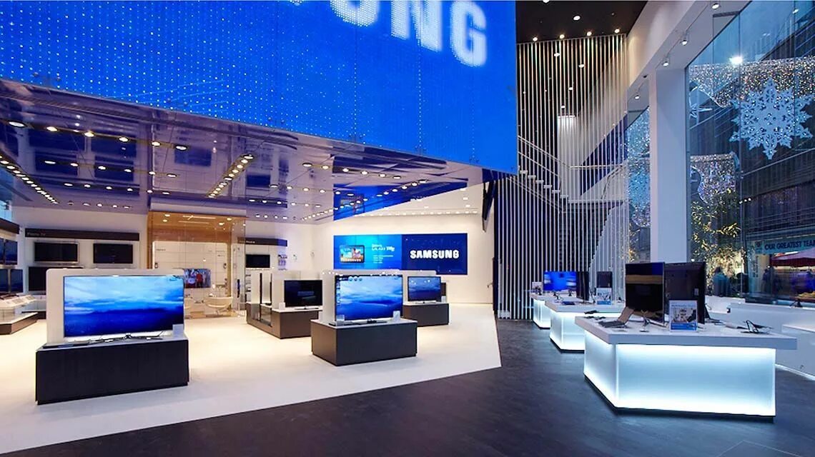 Https shop samsung. Флагманский магазин Samsung. Самсунг в интерьере. Офис самсунг. Офис самсунг в Москве.