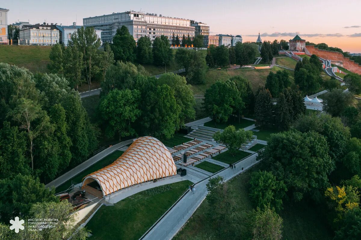 Александровский парк Нижний Новгород. Ракушка Александровский сад. Александровский сад Нижний Новгород. Нижний Новгород Александровский сад Ракушка удачный театр. Сада ракушка