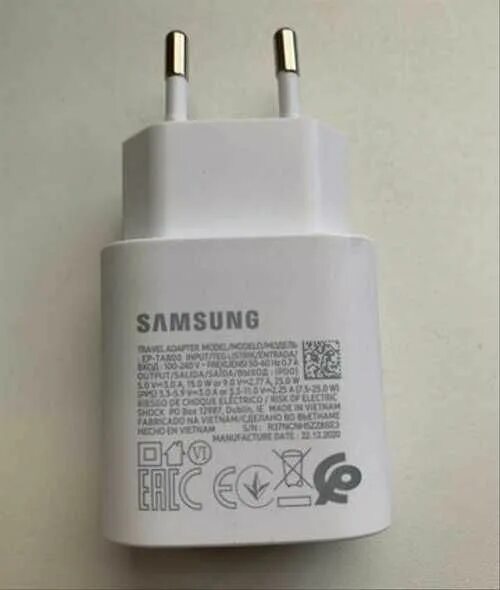 зарядка эпл 20 ватт оригинал. оригинальный блок быстрой зарядки. зарядное на хуавей p40. Huawei fast charger v8. оригинальный блок на самсунг а 52.