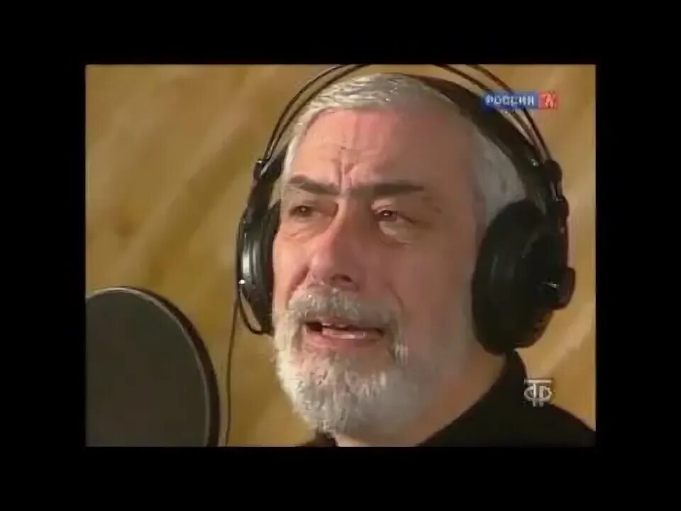 Кикабидзе тишина слушать. В ночную форточку окна кикабидзе. Вахтанг кикабидзе фото. Кикабидзе тишина слушать. Кикабидзе 1994.