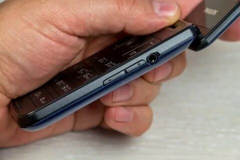 Как открыть телефон xenium