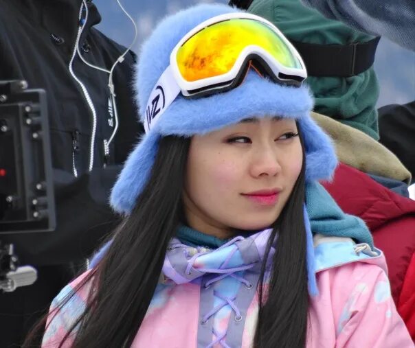 Плачь yang ge. Плачь yang ge