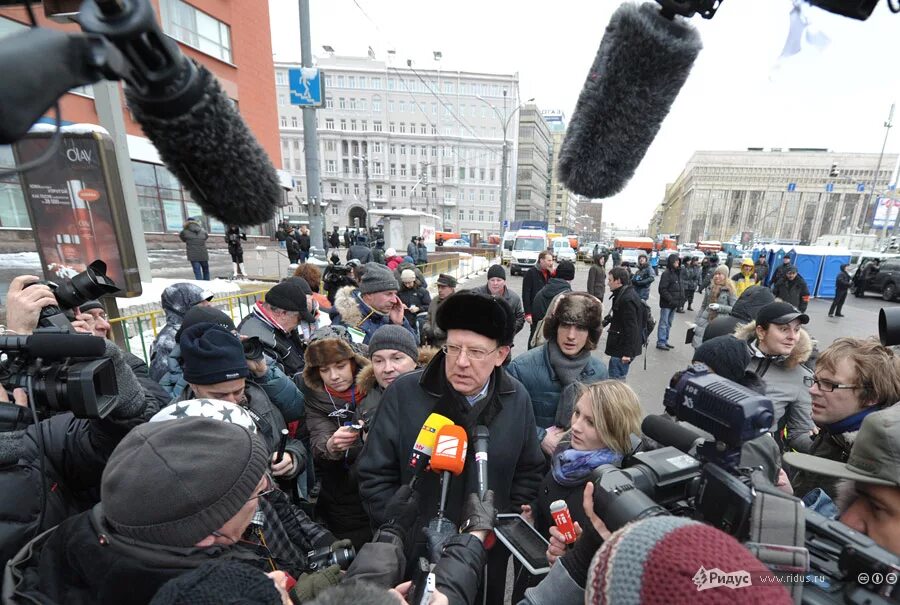 Кудрин на Болотной. Митинг на Академика Сахарова. Кудрин на митинге. Кудрин на митинге Навального. 19 декабря 2011