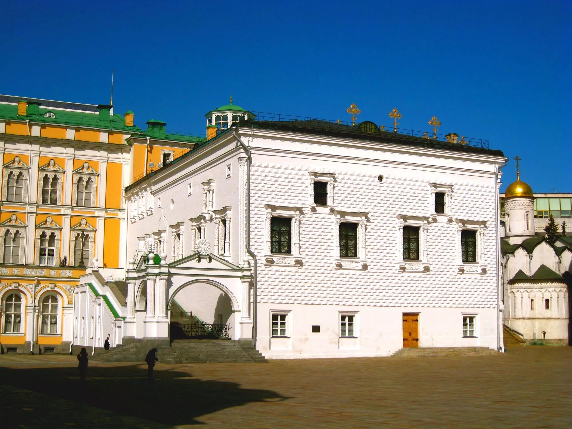 соборная площадь грановитая палата. певческие палаты новодевичьего монастыря. марко руффо грановитая палата. палаты 17 века в москве. московский печатный двор при иване грозном.