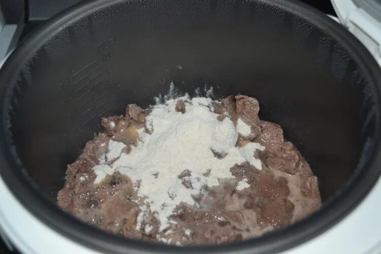 Подлива из говядины с мукой. Как сделать кошачий подлив из жира говядины.