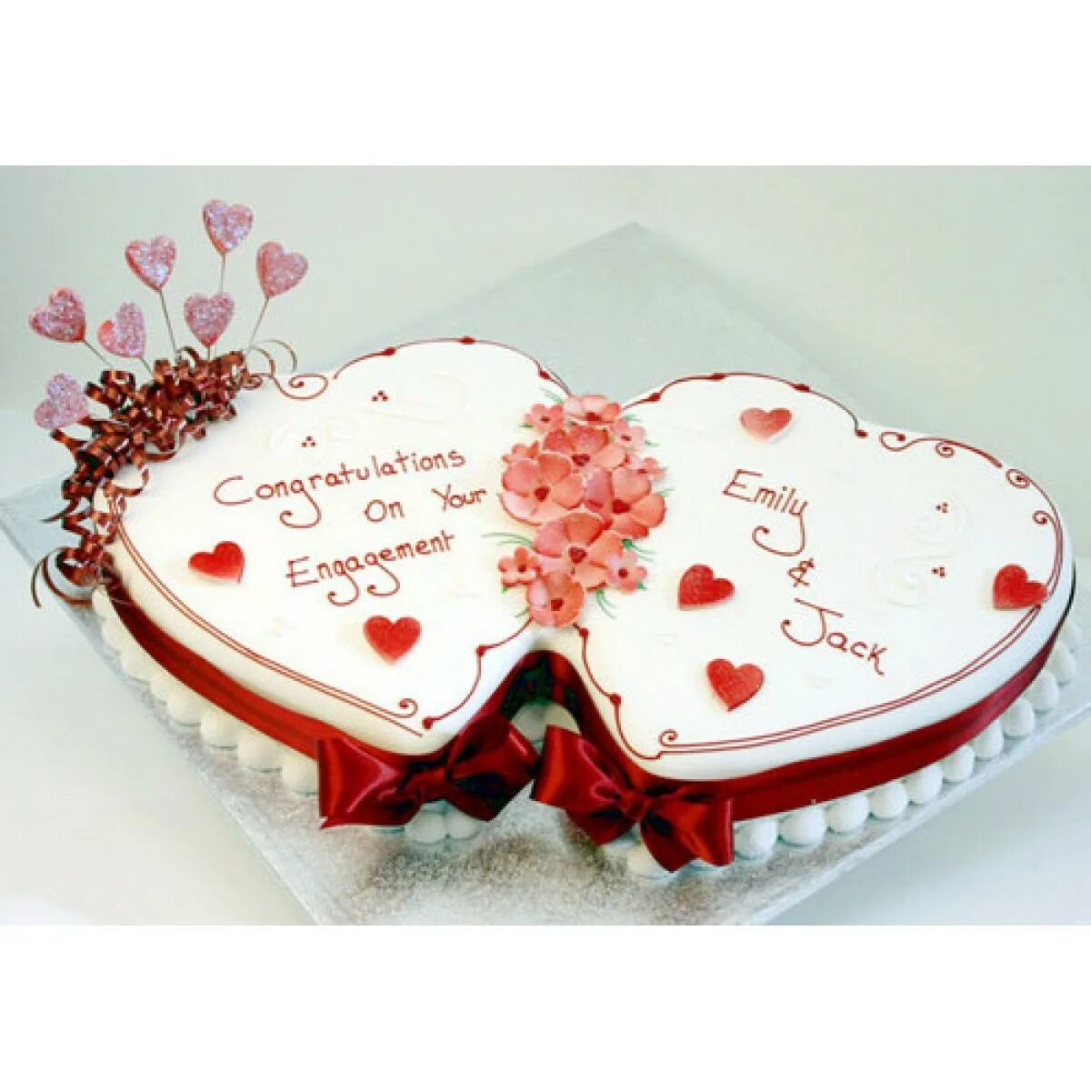 Свадебный торт два сердца. Красивые торты одноярусные. Торт 2 сердца. Торт двойное сердце кремовый. Свадебный торт в виде сердца.