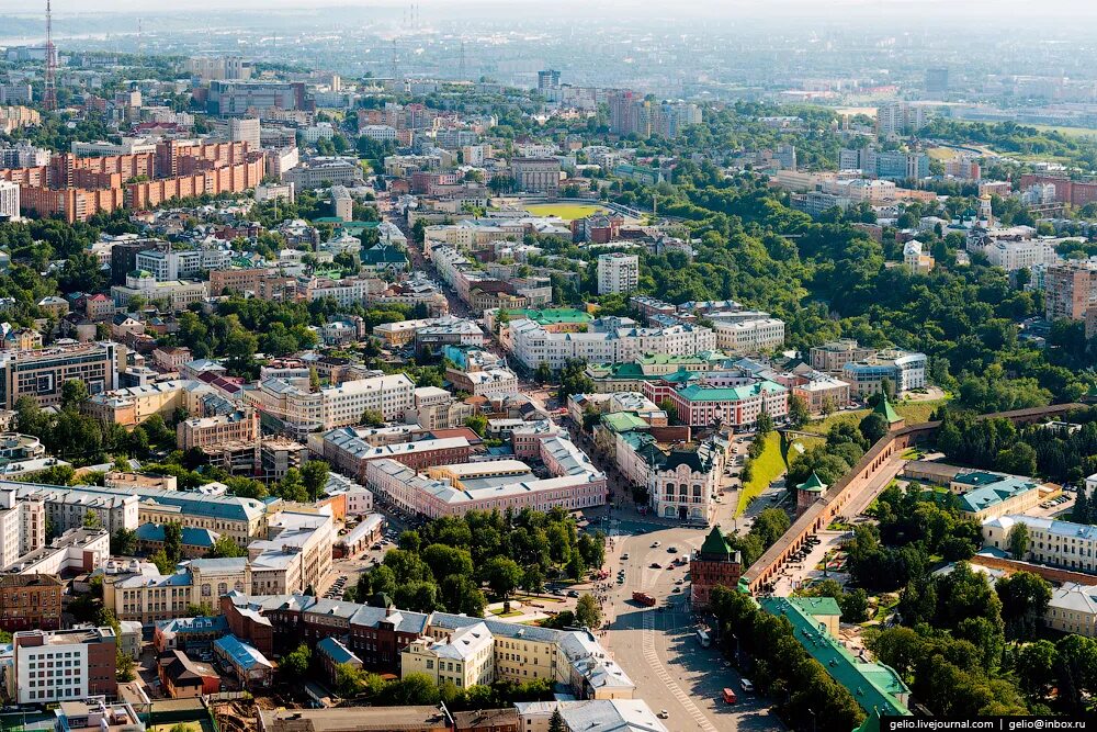 Сайт нижний новгород. Нижний Новгород с высоты птичьего. Нижний Новгород с птичьего полета. Город Нижний Новгород с высоты. Нижний Новгород площадь города.