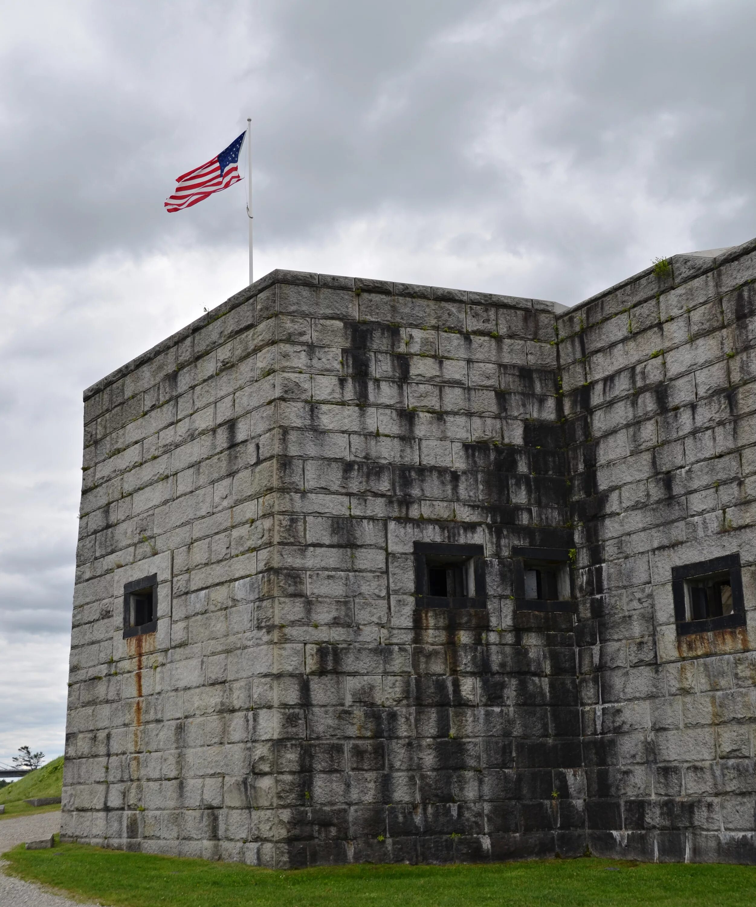 Fort knox. Хранилище Форт Нокс. Форт Нокс США хранилище золота. Форт Нокс это хранилище золотого. Форт Нокс фото.