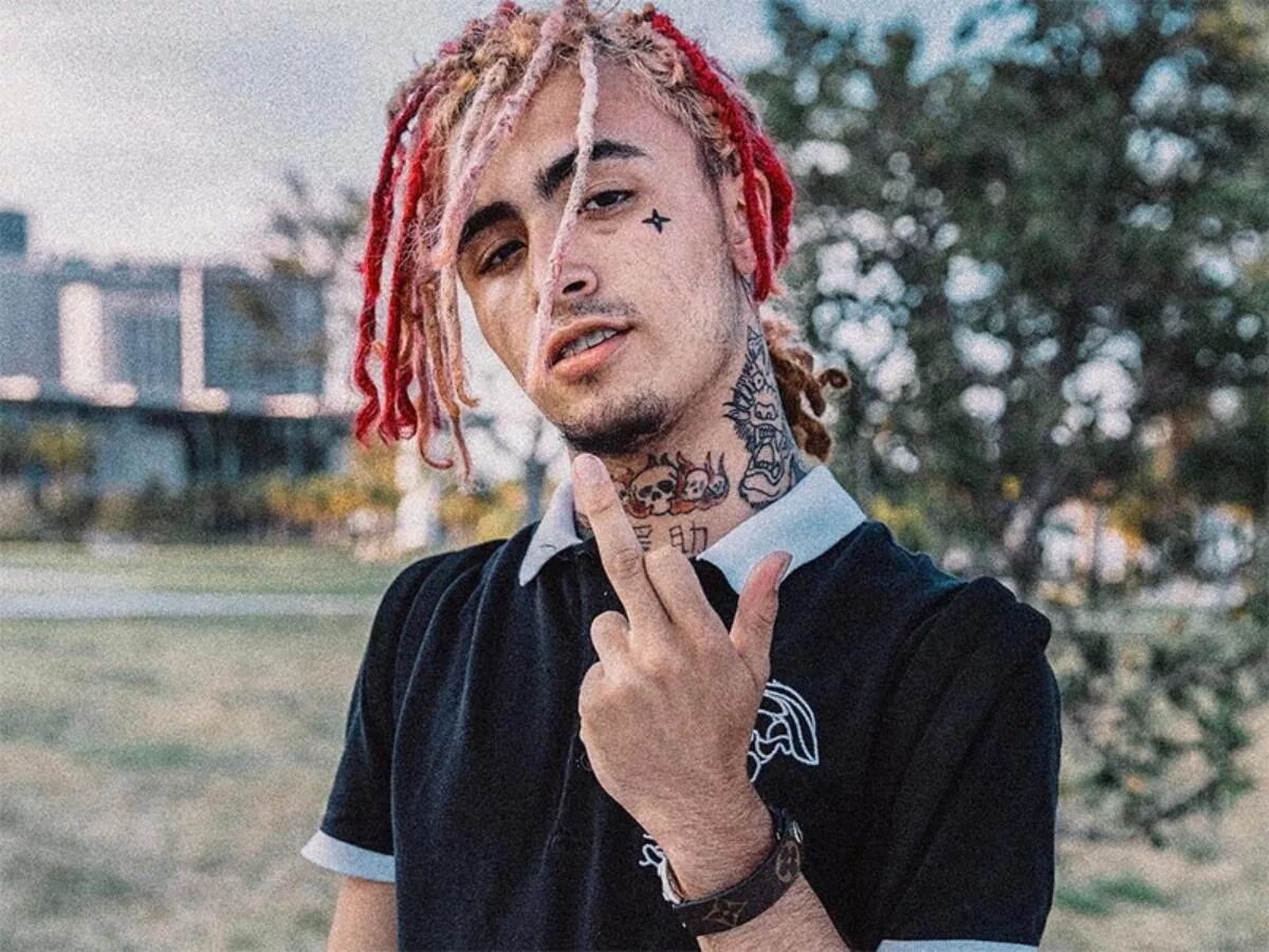 Lil pump 2017. Рэпер с дредами. Lil pump. Газзи гарсия. Lil pump 2022.