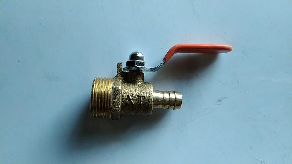 Клапан зил, камаз, маз контрольного вывода рааз 100-3515310. Кран ресивера sdlg 4120000066. Дренажный клапан zg700. Кран на ресивер. Сливной клапан 1/8 npt.