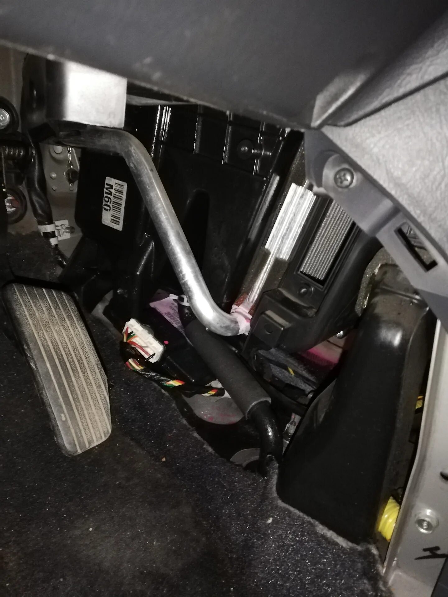 Вентилятор печки шевроле каптива с100. Радиатор печки альмера н16. Сеат ибица 2000 панель печки механическая. Как добраться до печки. Печка гидромек 102s.