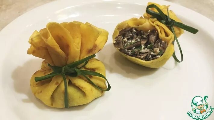 Блинные мешочки с курицей, грибами и сыром пошаговый рецепт с фото на Повар.ру