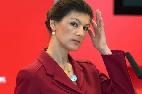 Вели политику