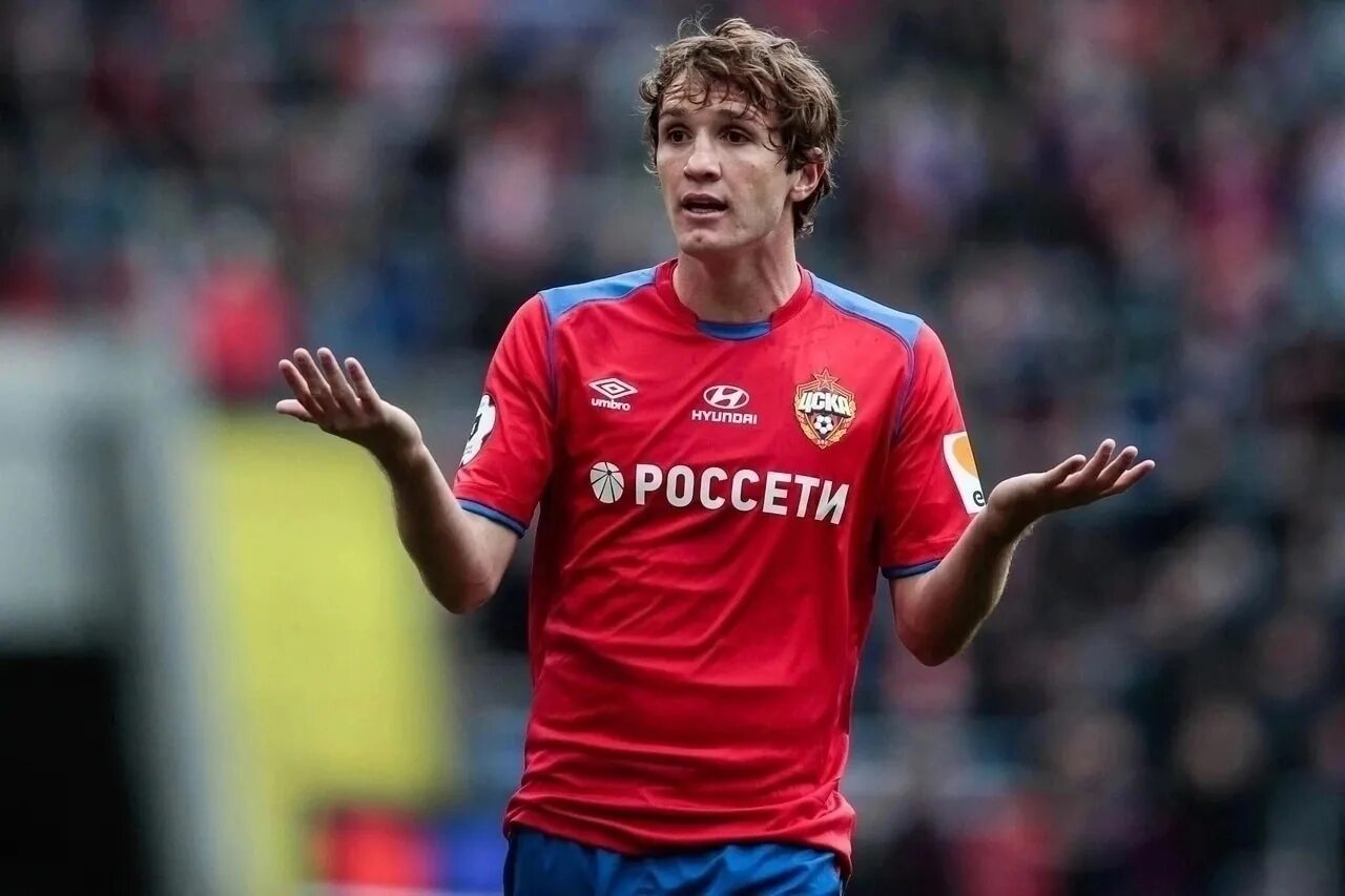 Где сейчас футболист. Где сейчас футболист. Пинейро футболист. Павлюченко урал. Где сейчас футболист.