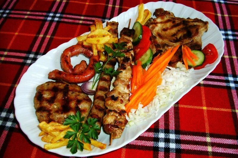 Болгарская кухня: путеводитель по основным блюдам Good Food News