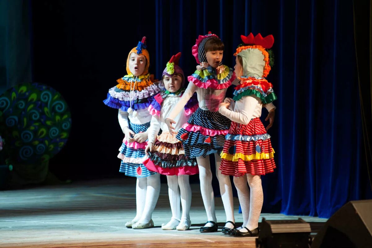 Детский театр. Театральная студия. Театры детям 7 лет. Театрализованные представления для детей. Театр для детей.