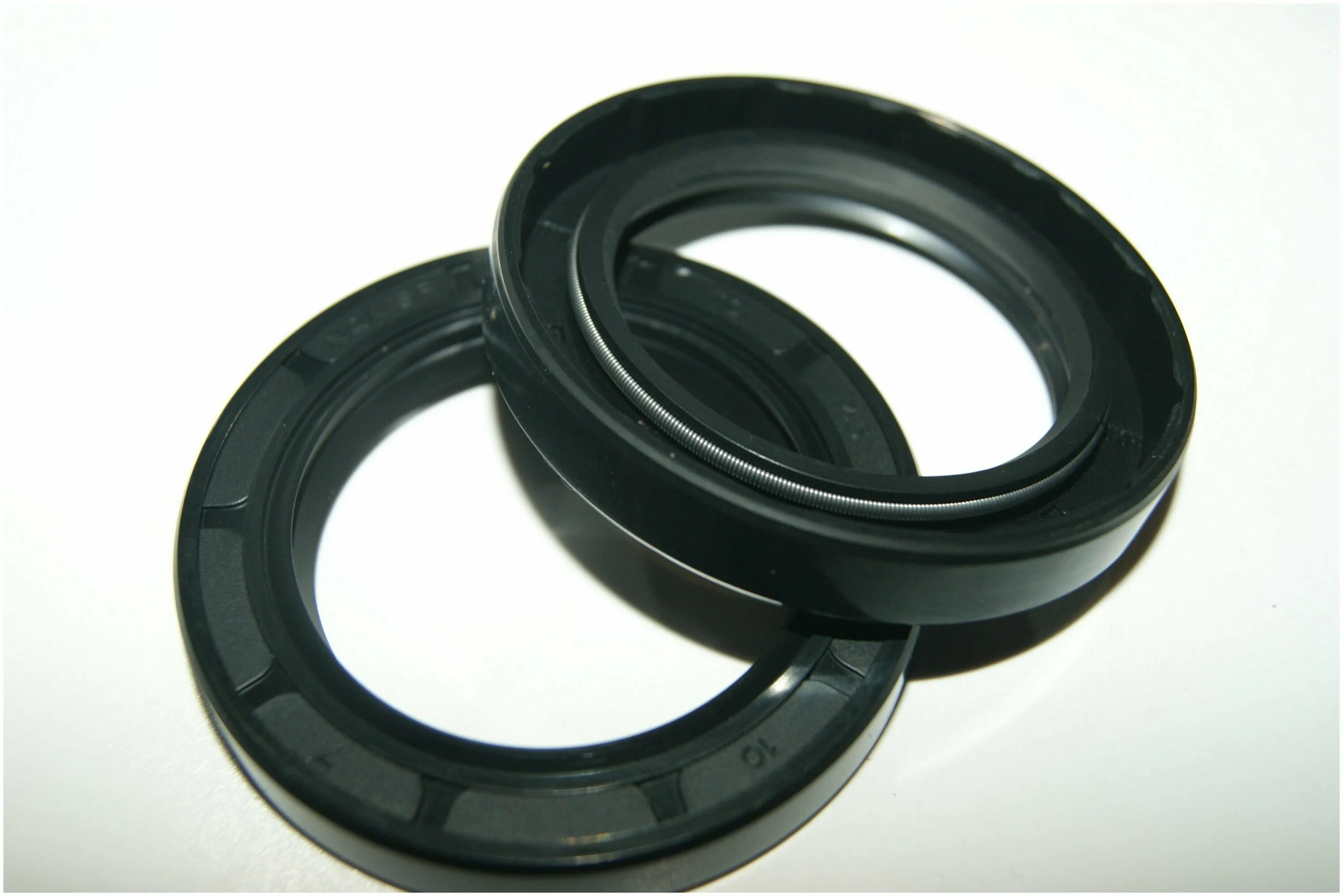 Манжета армированная. Манжета армированная 30х52х10. Сальник 10х14х3. Сальник-130-309860. Сальник гост 8752-79.