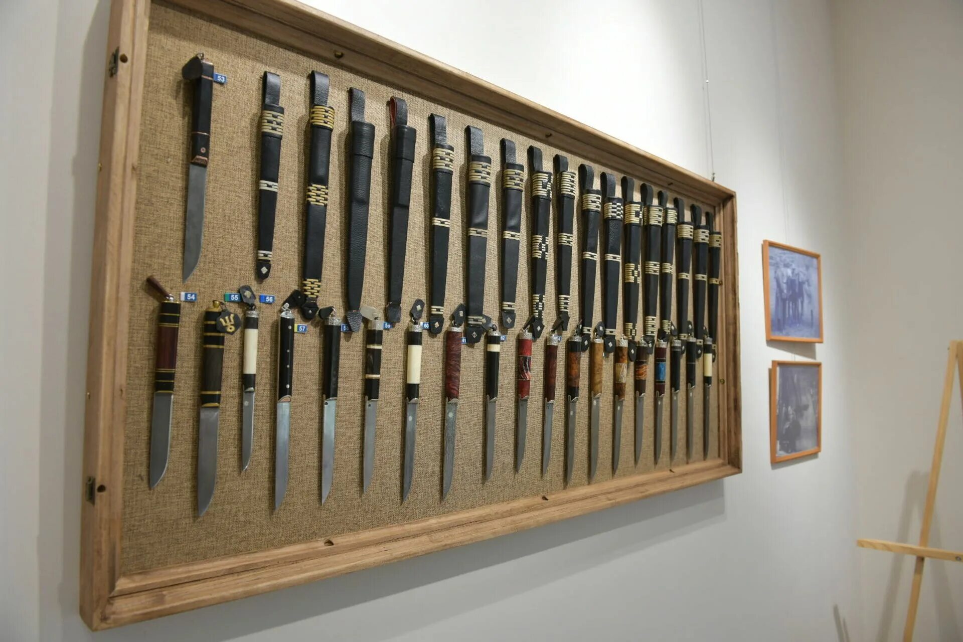 Клинок расписание выставок. Гудаутский музей. Выставка ножей. Выставка клинок 2023. Ножевая выставка клинок 2023 году.
