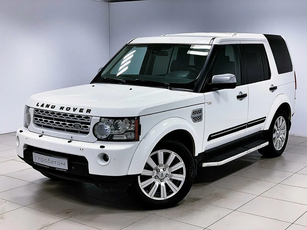 Ленд ровер дискавери 4 рестайлинг белый. Discovery 2013. Land rover discovery 4 2013. Land rover discovery 4 2013. Ленд ровер дискавери 6.