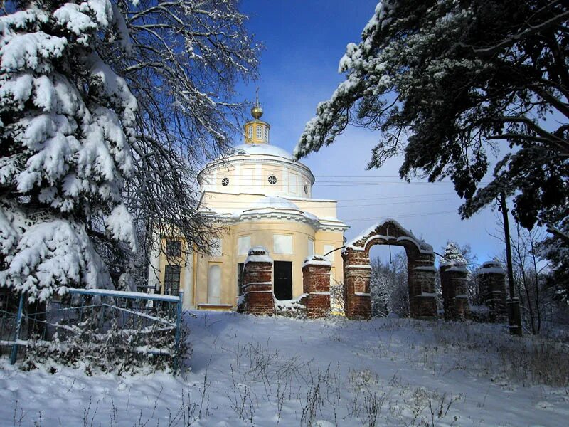 Камеры никольского. Храм Никольское Гагарино. Никольский храм Никольское Гагарино. Церковь в усадьбе Никольское Гагарино. Усадьба Никольское-Гагарино Старов.