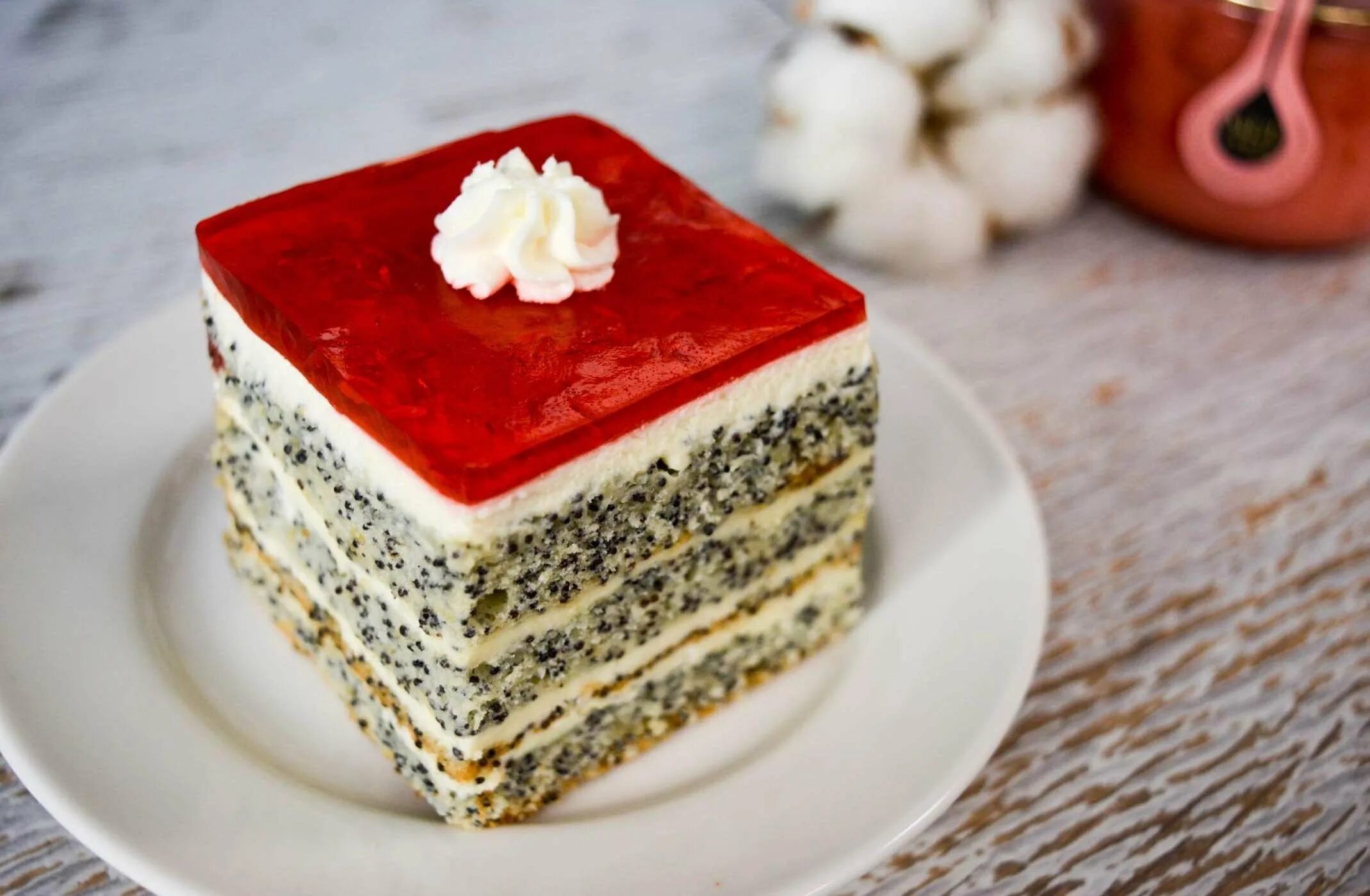 торт маковый бисквит лимонный курд. морковный бисквит для торта. творожный бенто торт рецепт. морковный торт тортония. бенто тортики начинки.