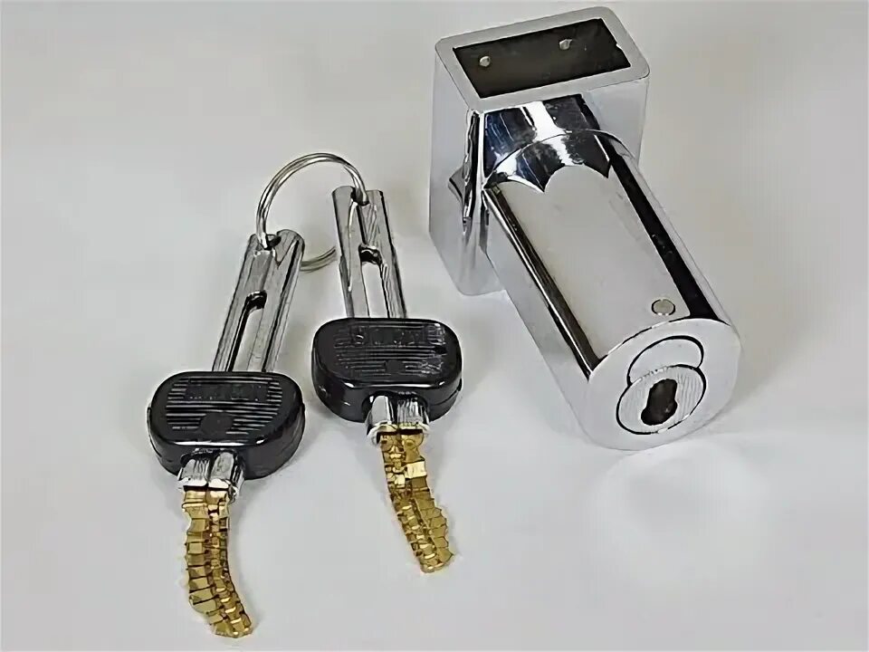 Has no key. Has no key