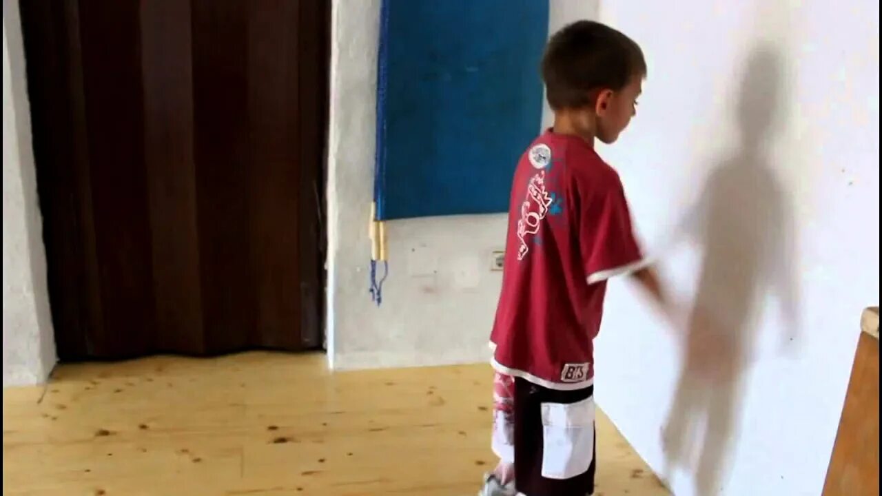 Видеозаписи про мальчишек. Видеозаписи школьник без названия. Название трансляция boys. Без названия без названия. Мальчик спалился.