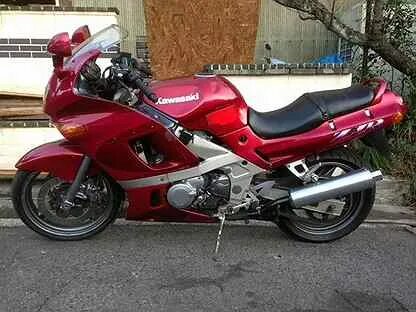 Кавасаки zzr 400 2. Кавасаки ззр характеристики. Kawasaki zz400. Кавасаки zzr 400. Kawasaki zzr 400 2.